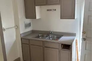 810 Amherst St, Akron, OH 44311 - Photo 21