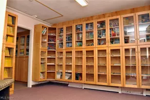 17892 Chillicothe Rd, Chagrin Falls, OH 44023 - Photo 5