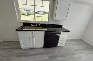 204 Pico St, Steubenville, OH 43952 - Photo 7