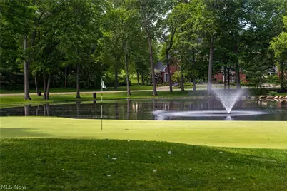 Stoneywood Circle NW, Canton, OH 44718 - Photo 3