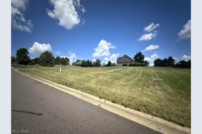 Bertram Avenue NW, Canton, OH 44718 - Photo 3