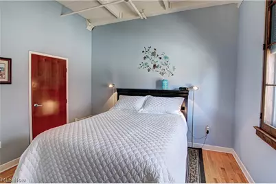 1133 W 9th Street #206, Loveland, OH 44113 - Photo 11