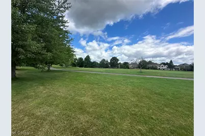 Glengarry Avenue NW, Canton, OH 44718 - Photo 3