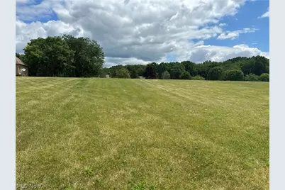 Armandale Avenue NW, Canton, OH 44718 - Photo 1