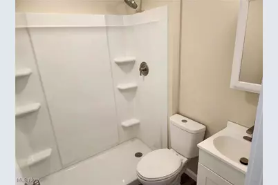 52 E 37th Street, Shadyside, OH 43947 - Photo 15