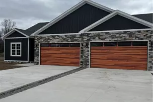 8721 Harvest Glenn Trl, Poland, OH 44514 - Photo 17