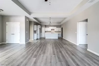 9264 Sharrott Road #904, Poland, OH 44514 - Photo 5
