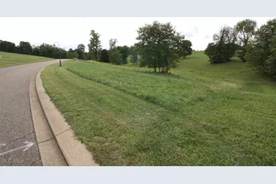 5270 Stonegate Drive, Zanesville, OH 43701 - Photo 1