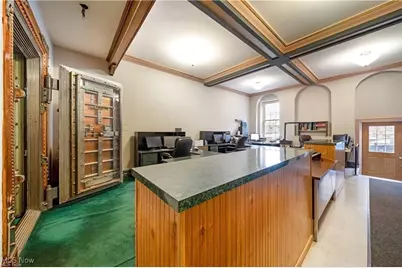 22 E Main Street, Geneva, OH 44041 - Photo 7