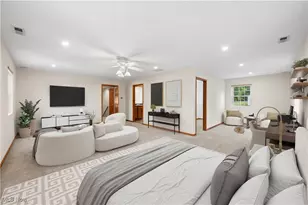 25 S Van Buren Ave, Barberton, OH 44203 - Photo 5