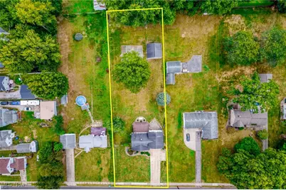 25 S Van Buren Avenue, Barberton, OH 44203 - Photo 7