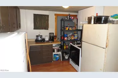 956 Hog Run Road, New Martinsville, WV 26155 - Photo 7