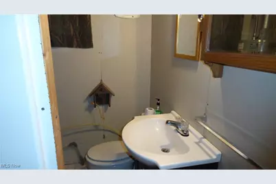 956 Hog Run Road, New Martinsville, WV 26155 - Photo 15