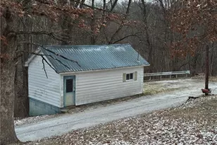 70571 Pine Hollow Rd, Bridgeport, OH 43912 - Photo 43