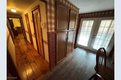 70571 Pine Hollow Road, Bridgeport, OH 43912 - Photo 11