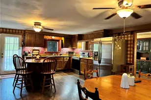 70571 Pine Hollow Rd, Bridgeport, OH 43912 - Photo 5