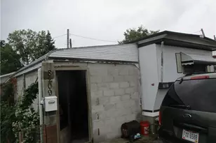 8209 Russell Ln, Loveland, OH 44144 - Photo 3