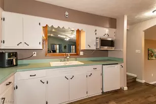 8892 Brakeman Rd, Chardon, OH 44024 - Photo 15