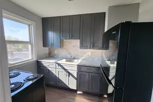 1832 Forest Hills Blvd, East Cleveland, OH 44112 - Photo 3