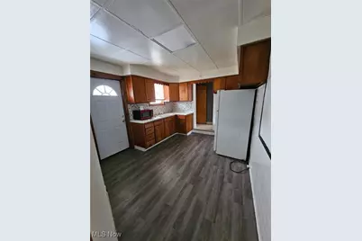 1947 Manhattan Avenue, Youngstown, OH 44509 - Photo 5