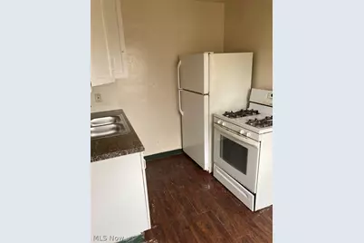 1875 Forest Hills Boulevard, Loveland, OH 44112 - Photo 5