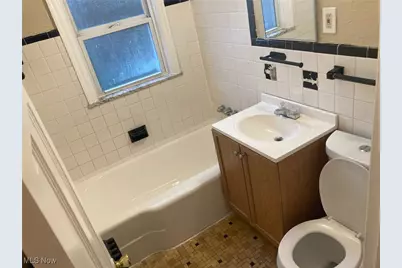 1875 Forest Hills Boulevard, Loveland, OH 44112 - Photo 7