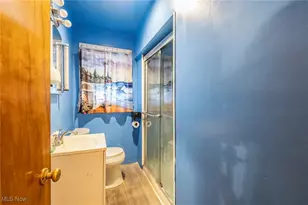 311 Park Dr, Campbell, OH 44405 - Photo 17