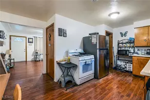 311 Park Dr, Campbell, OH 44405 - Photo 13