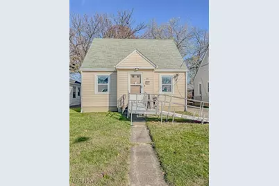 1330 W 18th Street, Lorain, OH 44052 - Photo 1