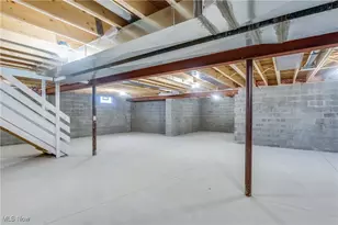 153 Royal Troon, Warren, OH 44484 - Photo 23