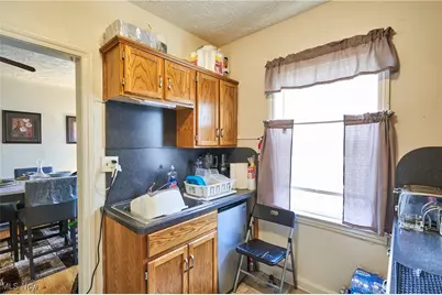 3016 S Moreland Boulevard, Huber Heights, OH 44120 - Photo 13