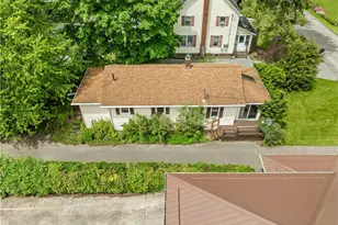 18061 Derr Ave, Beloit, OH 44609 - Photo 3