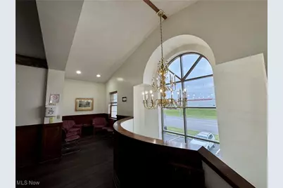 4501 Hills and Dales Road NW #201, Canton, OH 44708 - Photo 5