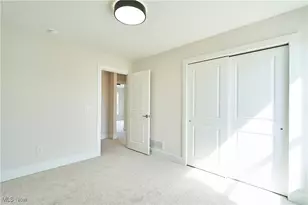 596 Mull Ave, Akron, OH 44313 - Photo 21