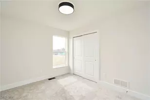 598 Mull Ave, Akron, OH 44313 - Photo 19