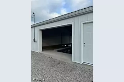 444 Hasting Drive, Sandusky, OH 44870 - Photo 3