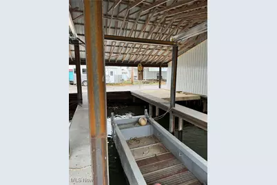 444 Hasting Drive, Sandusky, OH 44870 - Photo 9