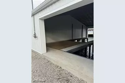 444 Hasting Drive, Sandusky, OH 44870 - Photo 5