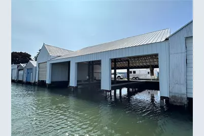 444 Hasting Drive, Sandusky, OH 44870 - Photo 11