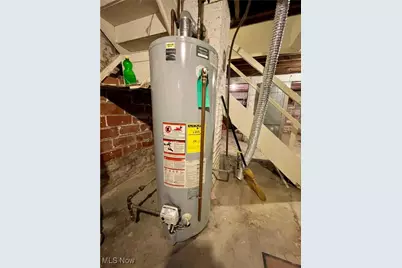 21950 Euclid Avenue, Euclid, OH 44117 - Photo 19