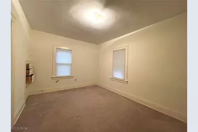 21950 Euclid Avenue, Euclid, OH 44117 - Photo 11