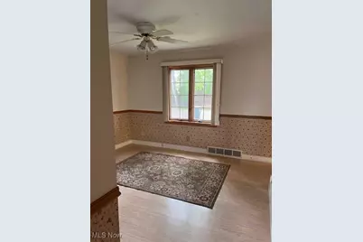 605 Bond Street, Dover, OH 44622 - Photo 5