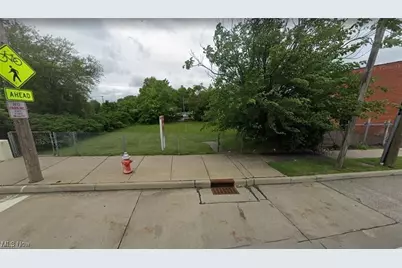 5333 Lorain Avenue, Loveland, OH 44102 - Photo 5