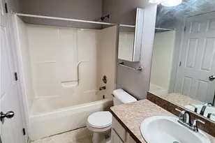 4390 Sexton Rd, Loveland, OH 44105 - Photo 11