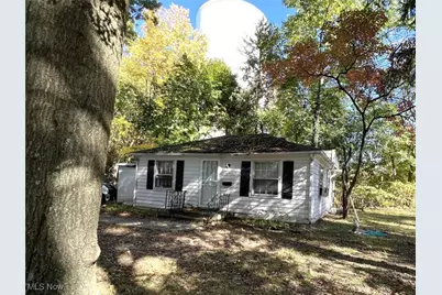 776 Kraus Court, Akron, OH 44307 - Photo 9