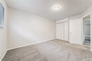 30050 Euclid Ave, Wickliffe, OH 44092 - Photo 15