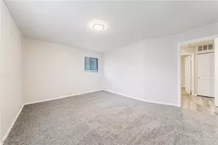 30050 Euclid Ave, Wickliffe, OH 44092 - Photo 17