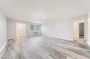 30050 Euclid Ave, Wickliffe, OH 44092 - Photo 9