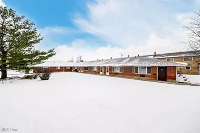 30050 Euclid Avenue #A2, Wickliffe, OH 44092 - Photo 3