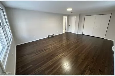 10100 N Delmonte Boulevard, Streetsboro, OH 44241 - Photo 11